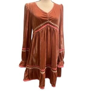 Easel Women’s Velvet Hippie Vintage Long Sleeve Oversized Ric Rac  Mauve New S/M